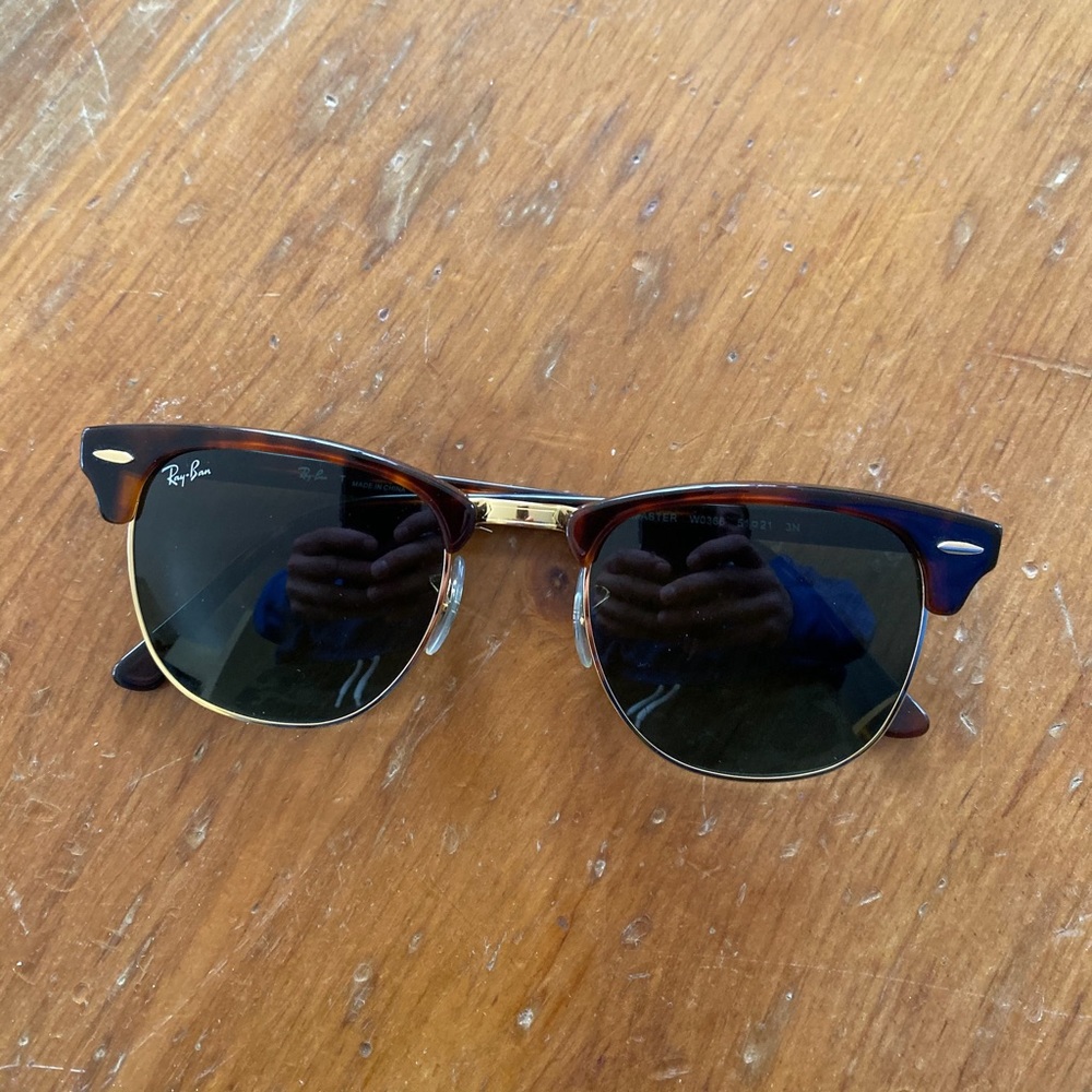 RAY BANS